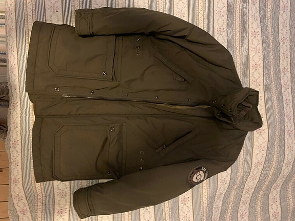 Product image 1 of 6