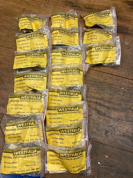 Product image 1 of 4