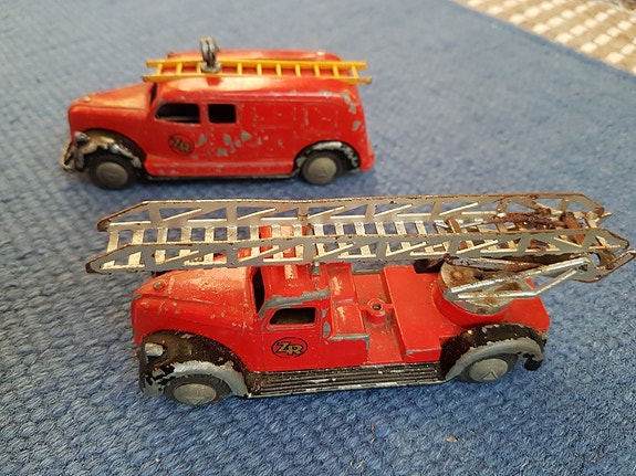 Product image 1 of 5