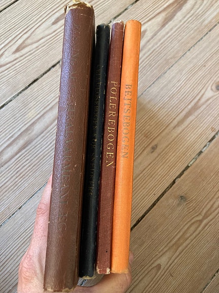 Product image 1 of 5