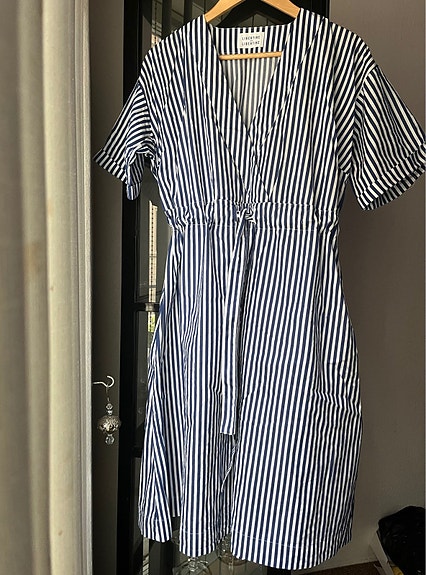 Product image 1 of 8