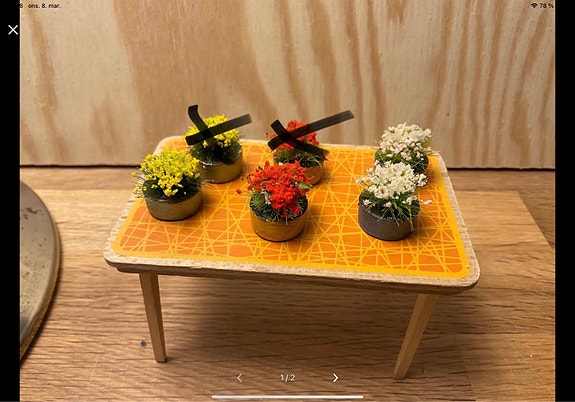 Product image 1 of 2