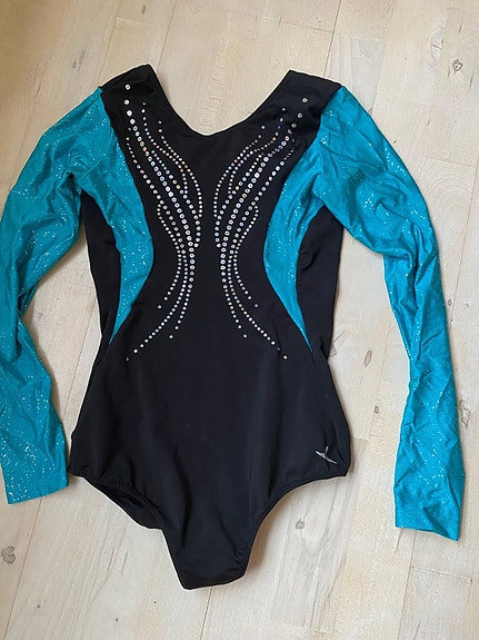 Product image 1 of 4