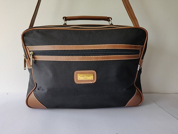 Product image 1 of 8