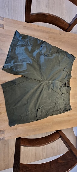 Product image 1 of 8