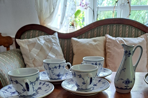 Product image 1 of 4