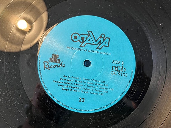 Product image 7 of 8