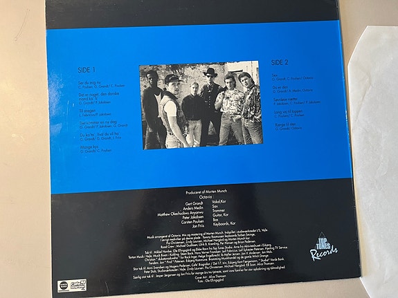 Product image 2 of 8