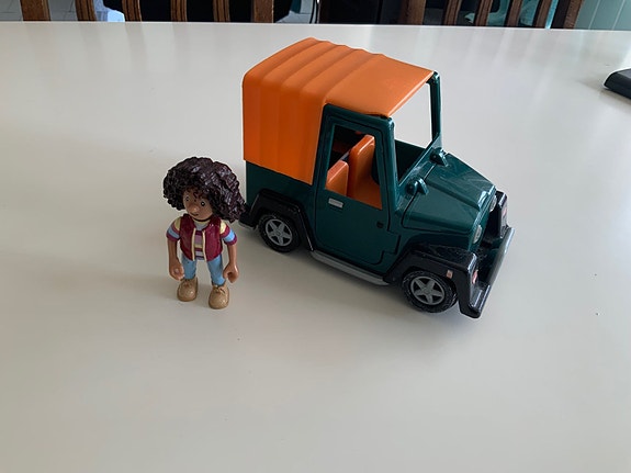 Product image 1 of 3