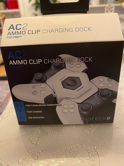 Product image 2 of 3