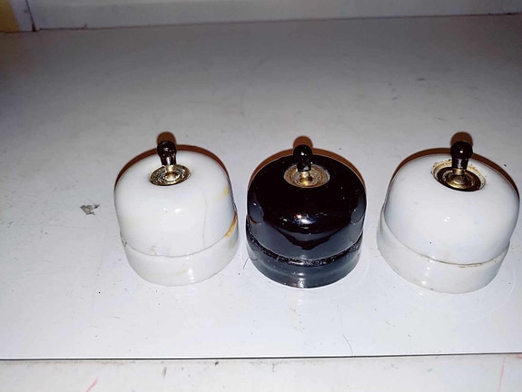 Product image 1 of 8