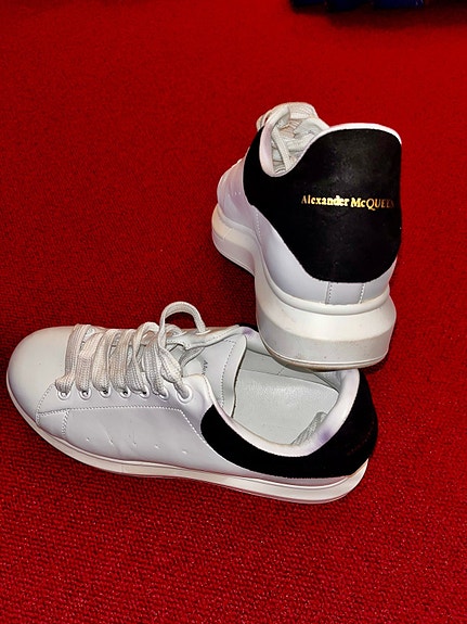 Product image 1 of 7