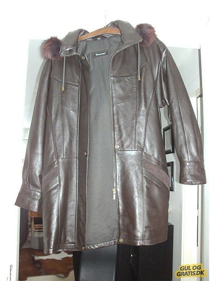 Product image 1 of 4