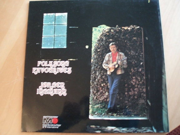 Product image 1 of 2