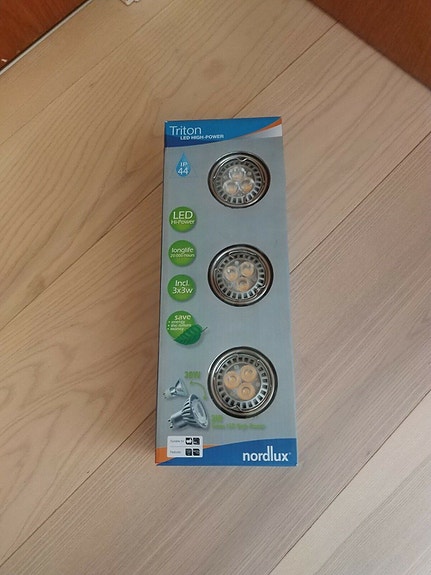 Product image 1 of 4