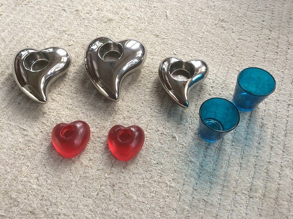 Product image 1 of 2