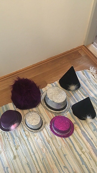 Product image 1 of 3