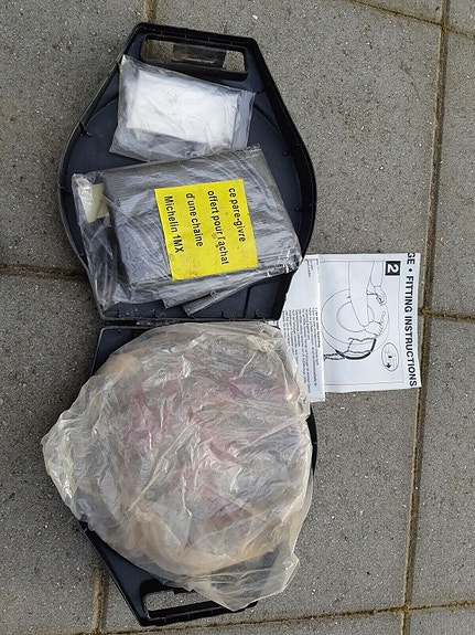 Product image 3 of 3