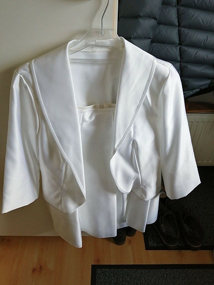 Product image 1 of 7