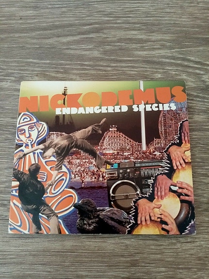 Product image 2 of 6