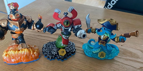 Product image 2 of 4