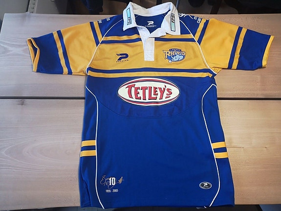 Product image 1 of 3