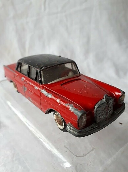 Product image 1 of 6