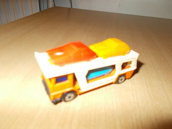 Product image 1 of 2