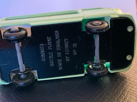 Product image 6 of 7