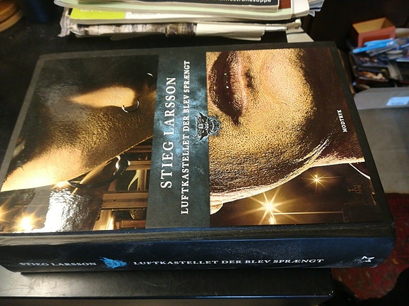 Product image 1 of 2