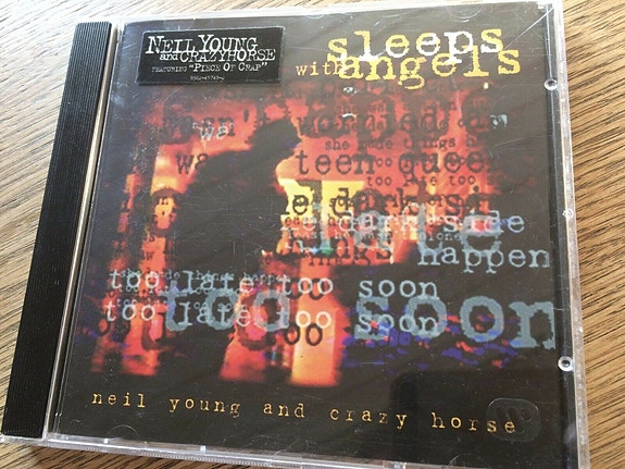 Product image 1 of 4