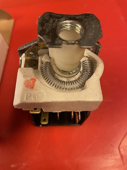 Product image 1 of 4