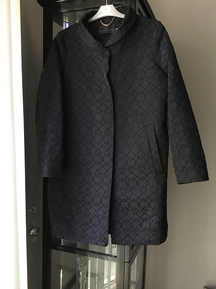 Product image 1 of 8