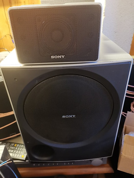 Product image 1 of 3