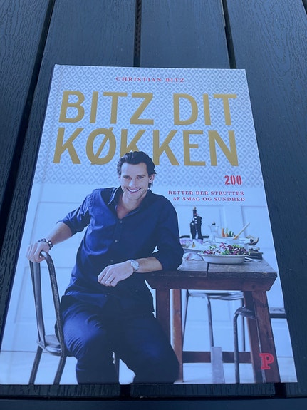 Product image 1 of 2