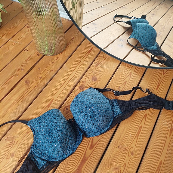 Product image 1 of 5