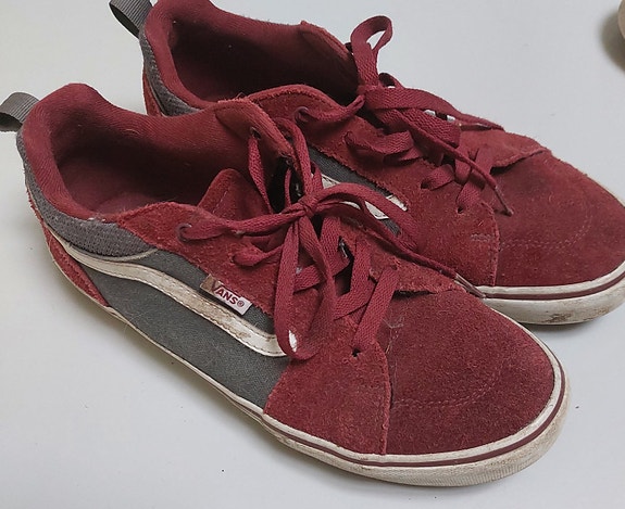 Product image 1 of 3