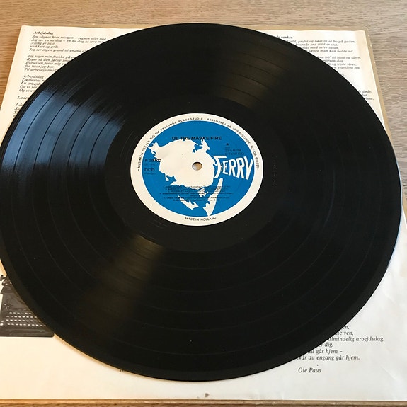 Product image 3 of 7