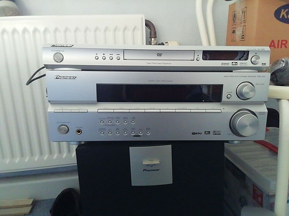 Product image 1 of 3