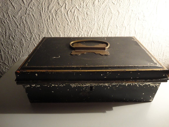 Product image 1 of 8