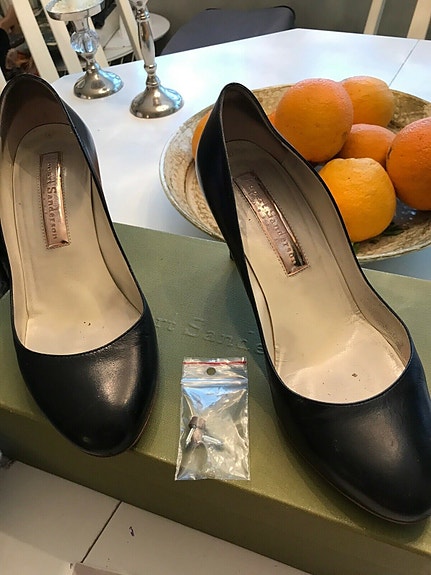 Product image 1 of 7