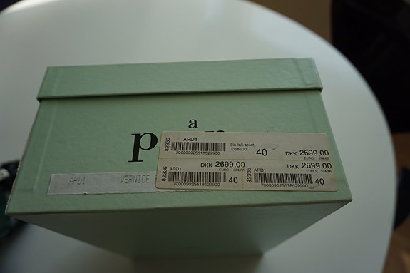 Product image 8 of 8