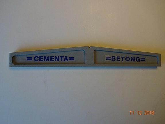 Product image 1 of 2