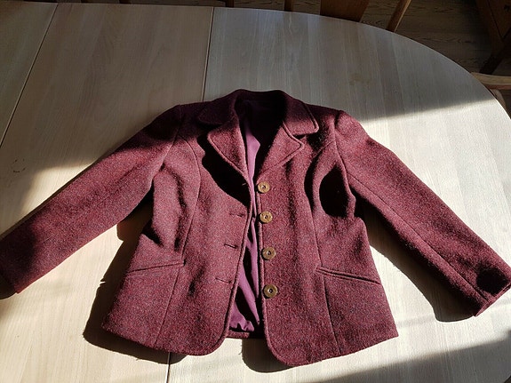 Product image 1 of 8