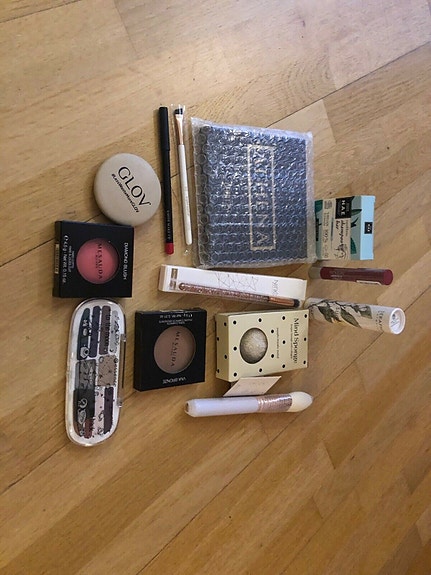 Product image 1 of 2