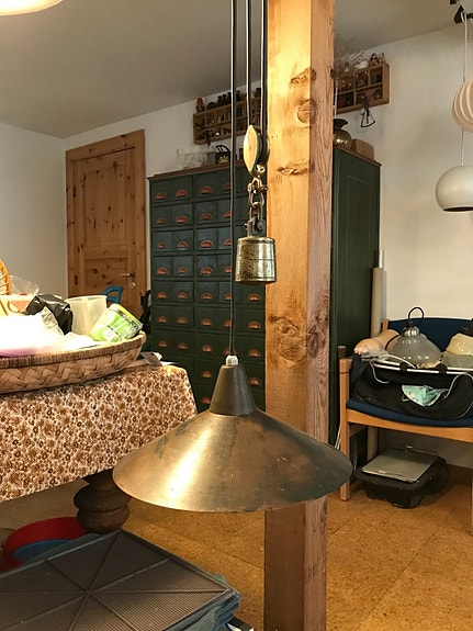 Product image 1 of 8