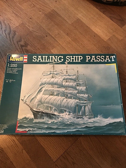 Product image 1 of 3