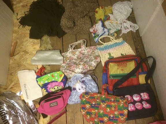 Product image 1 of 3