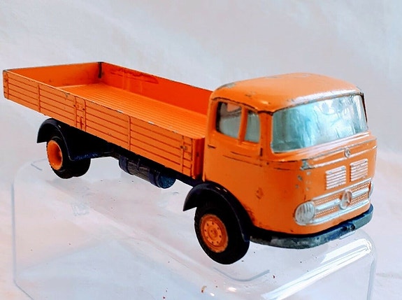 Product image 1 of 7