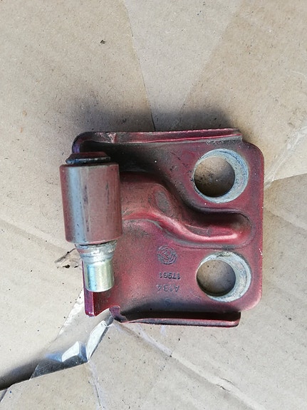 Product image 1 of 3